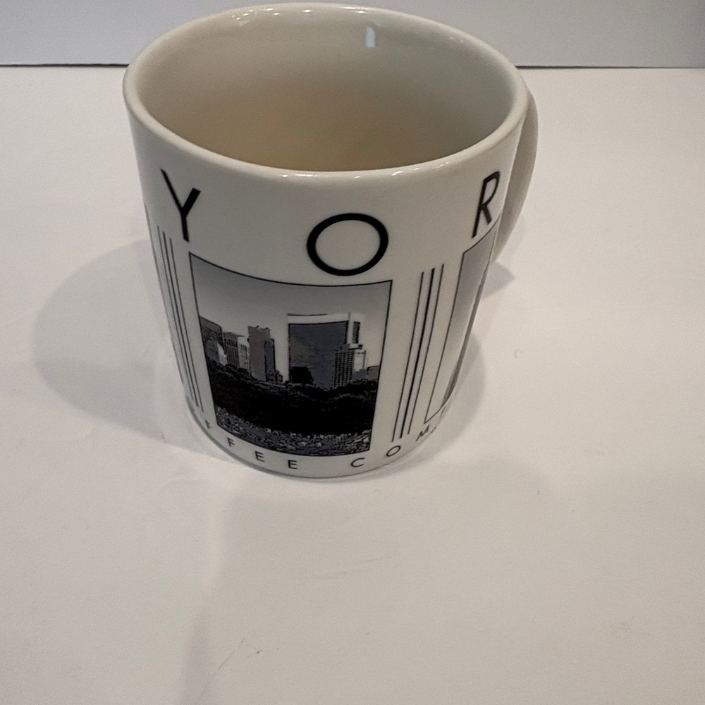 Starbucks City Scenes Coffee NYC Mug
